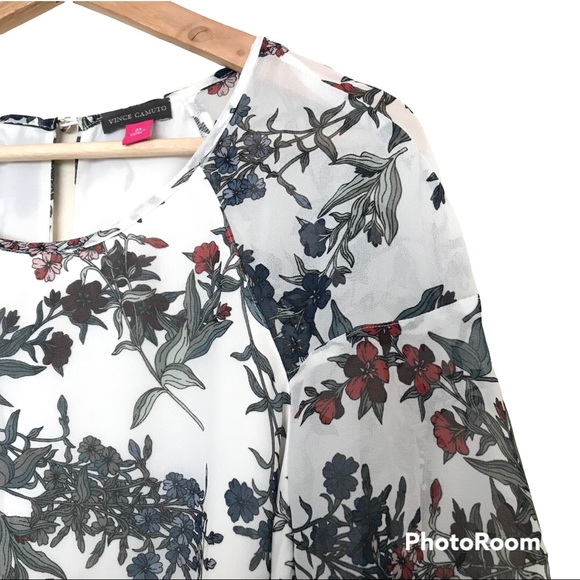 Vince Camuto Floral Flutter Sleeve Blouse | White Lined Top | Blue Red Flowers - Picture 5 of 16